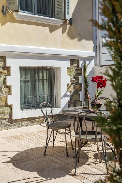 Classic Villas Ouziel Thessaloniki Exterior photo